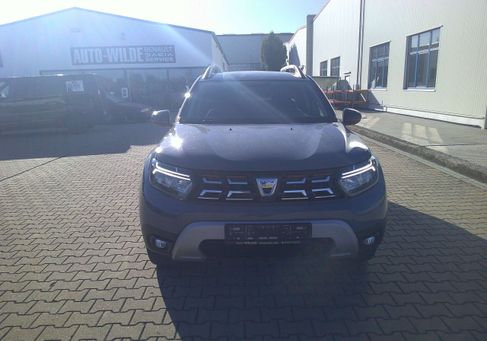 Dacia Duster, 2022 3