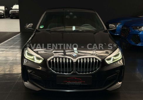 BMW 120, 2021