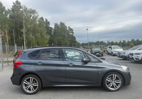 BMW 225 Active Tourer, 2018