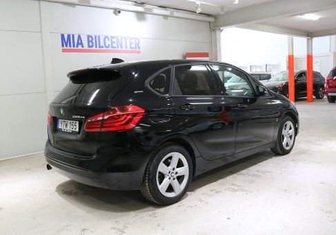 BMW 225 Active Tourer, 2018