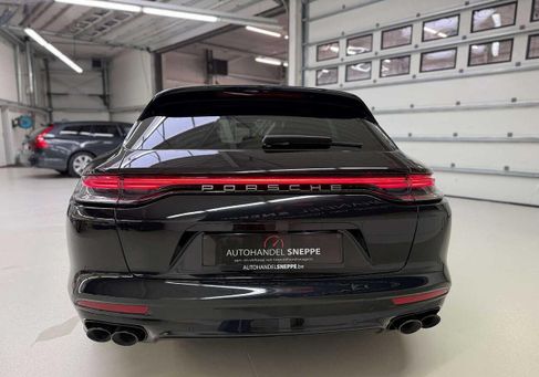 Porsche Panamera, 2023