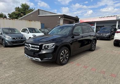 Mercedes-Benz GLB 200, 2023