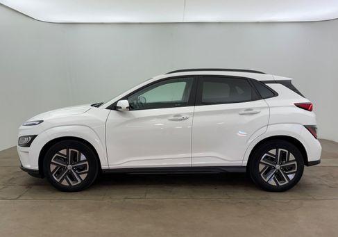 Hyundai Kona, 2022 2
