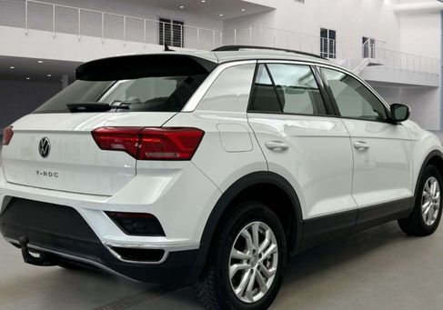 Volkswagen T-Roc, 2021