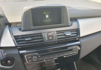 BMW 216, 2018
