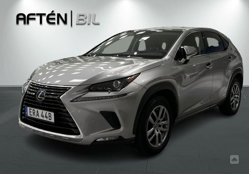 Lexus NX, 2021