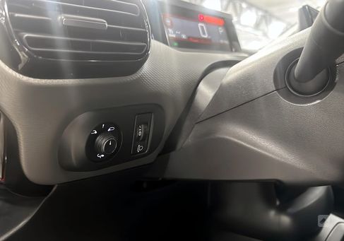 Citroën C4 Cactus, 2020