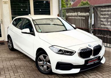 BMW 118, 2022