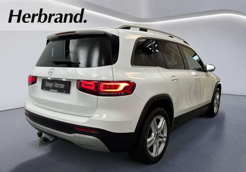 Mercedes-Benz GLB 200, 2022