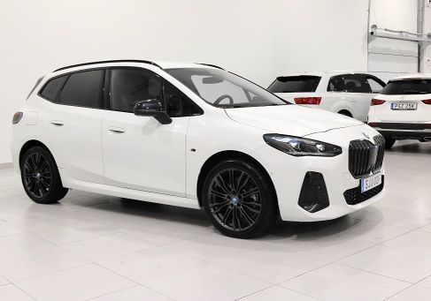 BMW 230, 2024 2