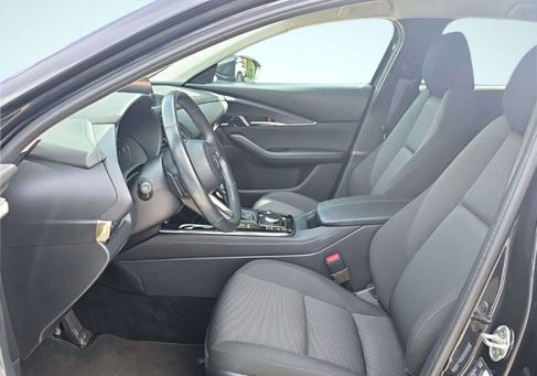 Mazda CX-30, 2023 3