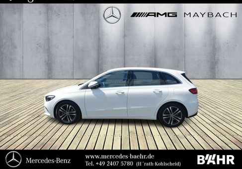 Mercedes-Benz B 200, 2024