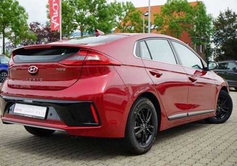 Hyundai IONIQ, 2018 3