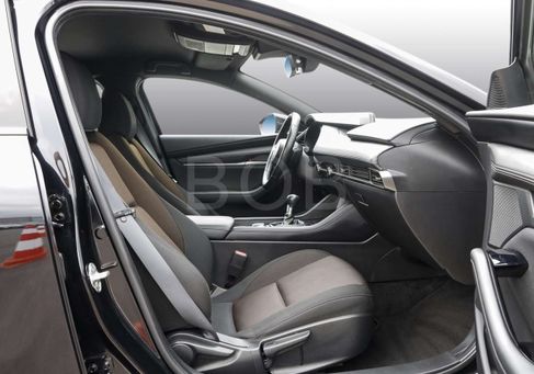 Mazda 3, 2022