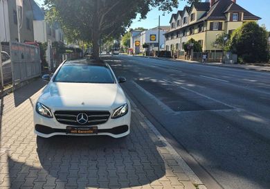 Mercedes-Benz E 220, 2018