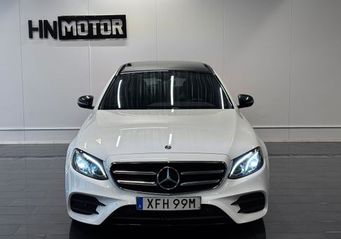 Mercedes-Benz E 200, 2019 3