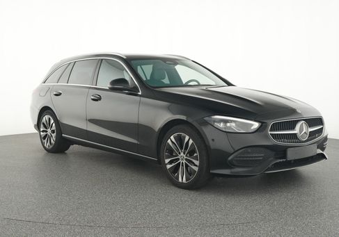 Mercedes-Benz C 300, 2023 3