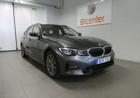 BMW 330, 2021