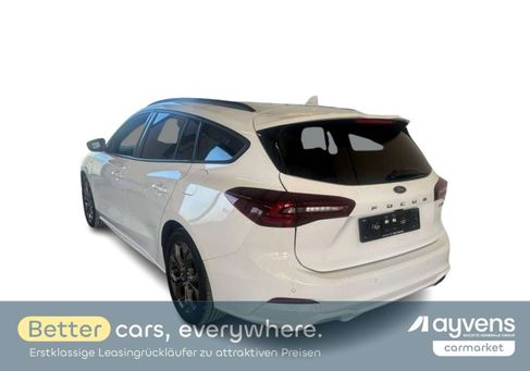 Ford Focus, 2021 3