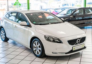 Volvo V40, 2018