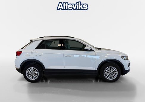 Volkswagen T-Roc, 2021