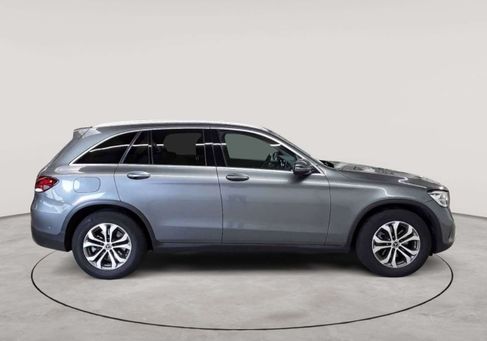 Mercedes-Benz GLC 220, 2021 3