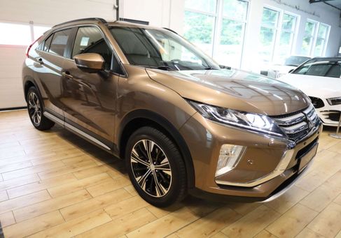 Mitsubishi Eclipse, 2019 3