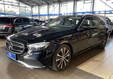 Mercedes-Benz E 300, 2021