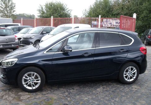 BMW 218, 2019