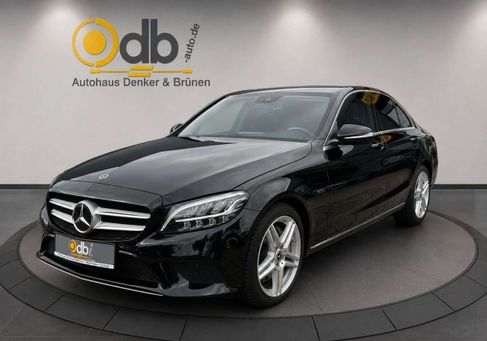 Mercedes-Benz C 300, 2021