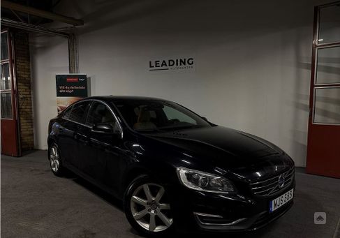 Volvo S60, 2015