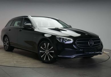 Mercedes-Benz E 300, 2021