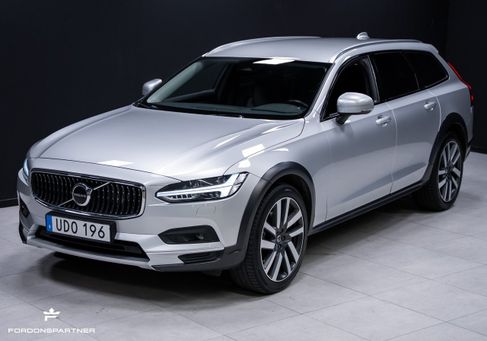 Volvo V90 Cross Country, 2022 2