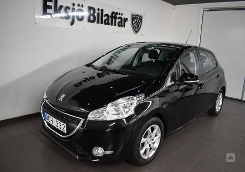 Peugeot 208, 2013