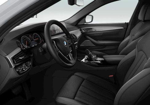 BMW 540, 2019