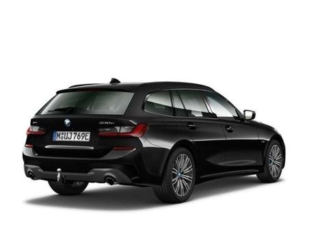 BMW 330, 2022 2