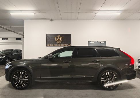 Volvo V90 Cross Country, 2018