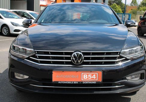 Volkswagen Passat Variant, 2023 2