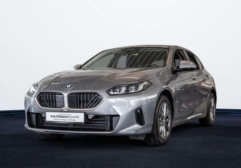BMW 120, 2025