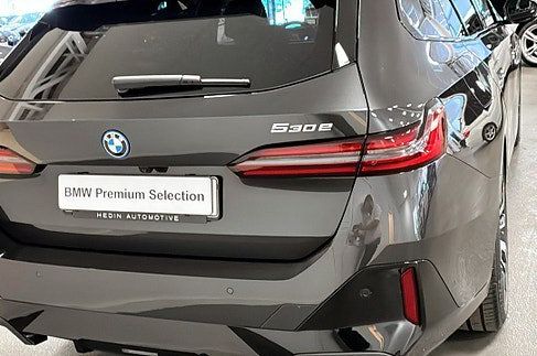 BMW 530, 2026