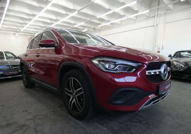 Mercedes-Benz GLA 200, 2022