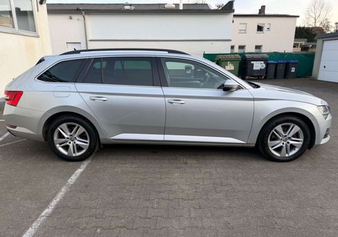 Skoda Superb, 2022