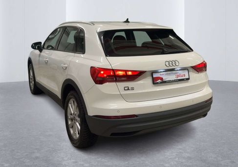 Audi Q3, 2022 3