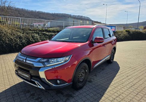 Mitsubishi Outlander, 2020