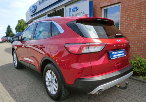 Ford Kuga, 2021