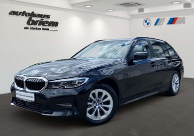 BMW 318, 2022