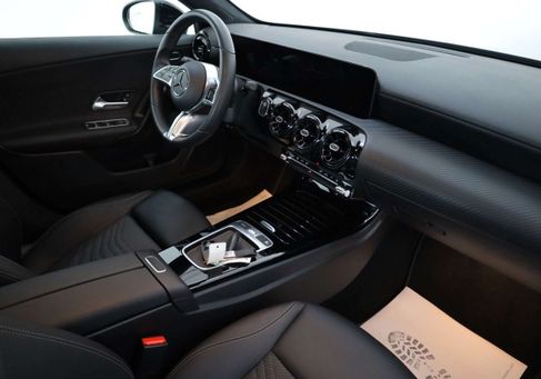 Mercedes-Benz A 250, 2023
