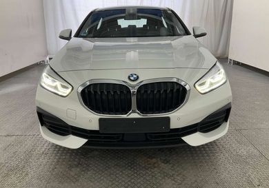 BMW 118, 2022