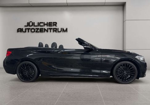 BMW 230, 2020
