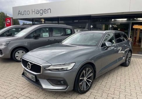 Volvo V60, 2022